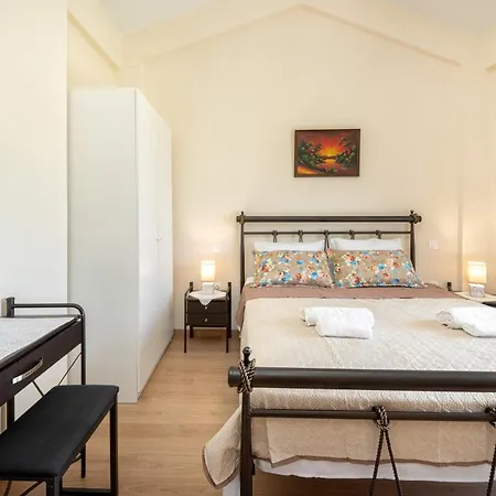 Holiday home Corfu Marias